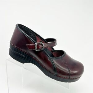 Dansko Mary Jane Clogs Cherry Red Leather Size 40 (US 9.5-10) Casual Block Heel